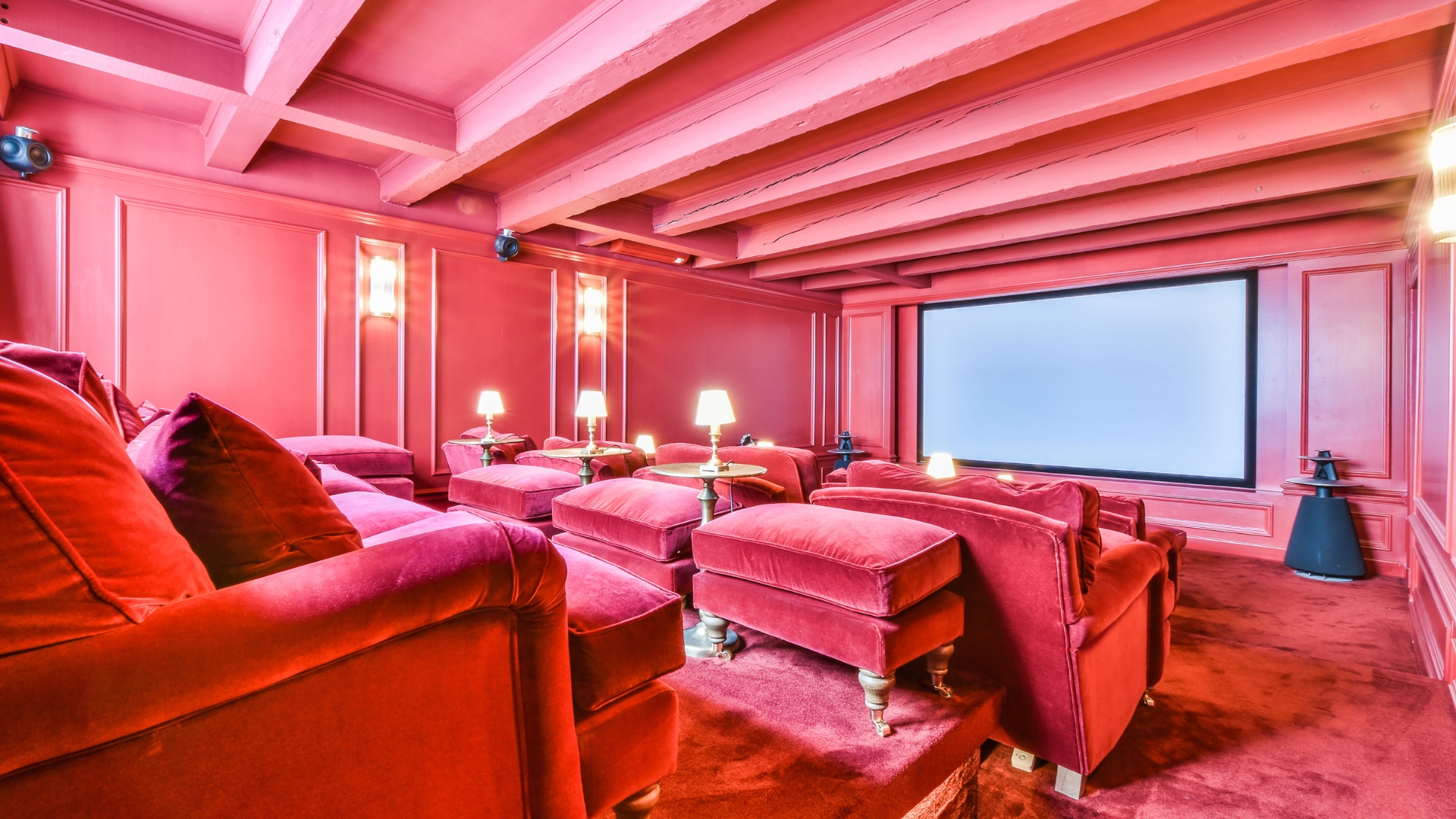 Smart Cinema Room - Mekansm