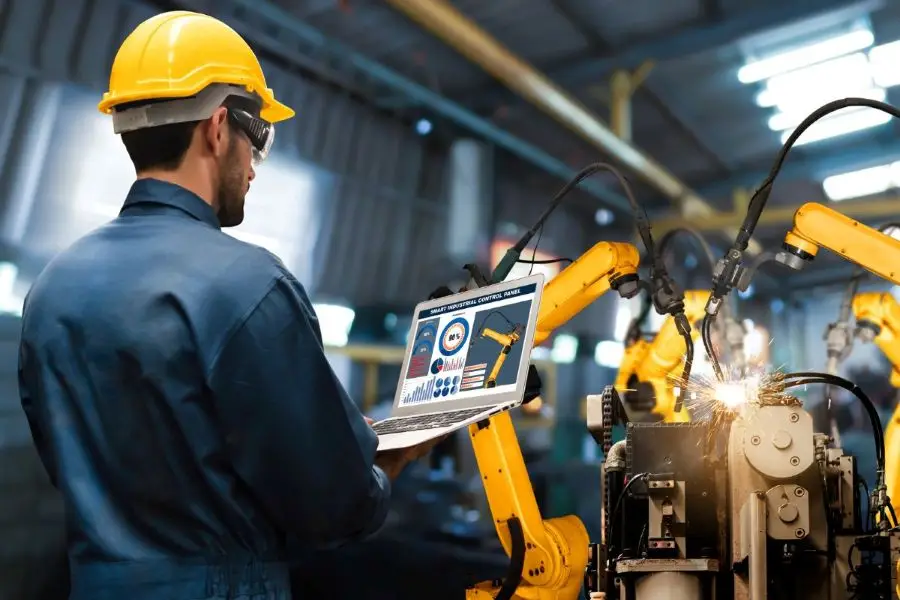 Internet of Things (IoT) dalam Industri - MEKANSM